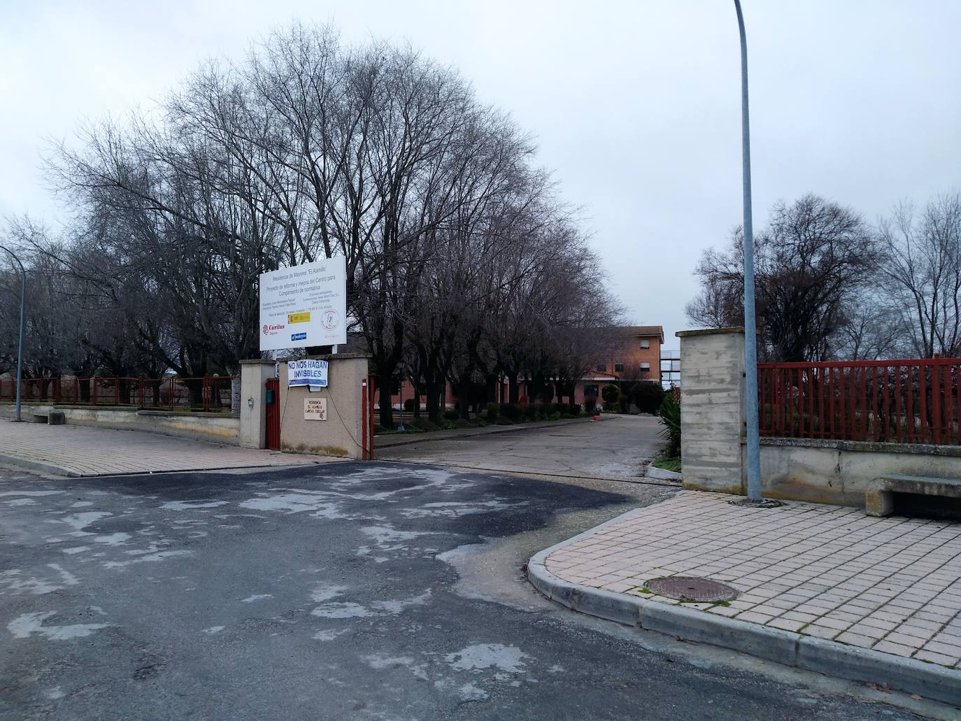 Un brote con 16 contagios en la residencia Alamillo de Cuéllar