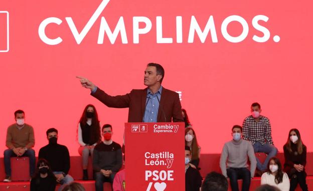 Pedro Sánchez avala la propuesta de «cambio y esperanza» de Tudanca y espera un apoyo «masivo»