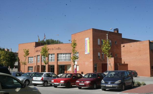 La Junta adeuda a decenas de profesores los gastos por ejercer en tribunales opositores