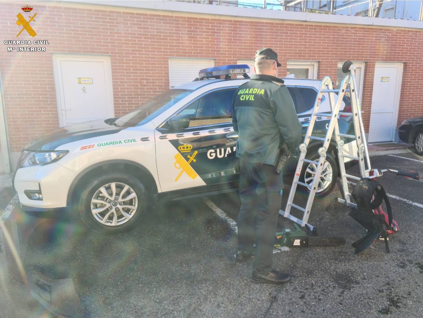 Detenidos tres jóvenes como presuntos autores del robo de material agrícola en Guardo