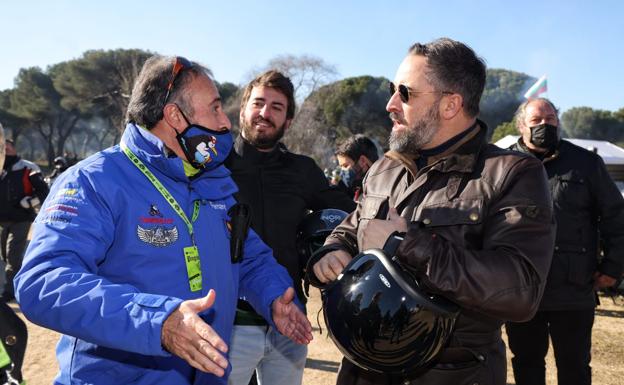 La inesperada visita de Santiago Abascal, centro de todas las miradas en Pingüinos