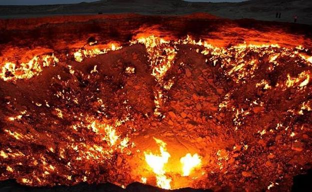 El presidente de Turkmenistan busca cerrar la 'puerta al infierno'