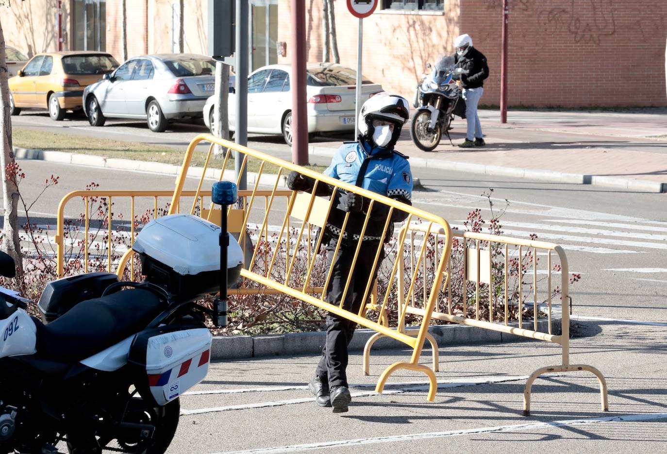 Marcha de Pingüinos por Valladolid, entre Vallsur y La Rubia (2/2)