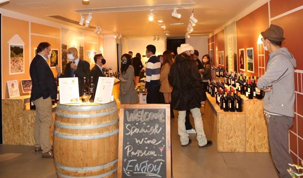 Bodegas de Ribera del Duero y Rueda llevan sus vinos a la zona de moda de Hong Kong