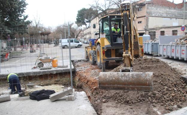 Amplían las catas en la plaza de La Soledad para documentar los restos arqueológicos hallados