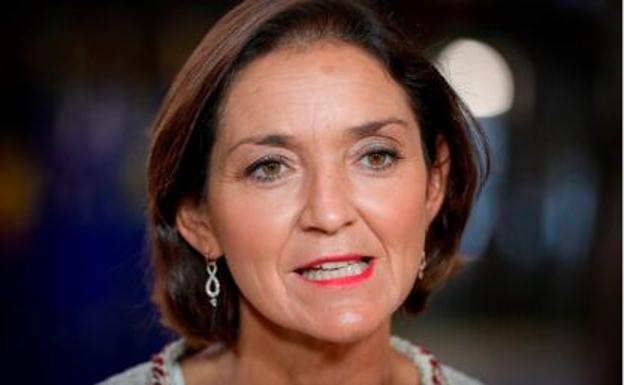 Reyes Maroto: «Sé compatibilizar mi trabajo como ministra y el apoyo al PSOE»