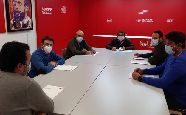 El PSOE traslada a la Federación de Caza de Salamanca todo el apoyo a la actividad cinegética en la provincia