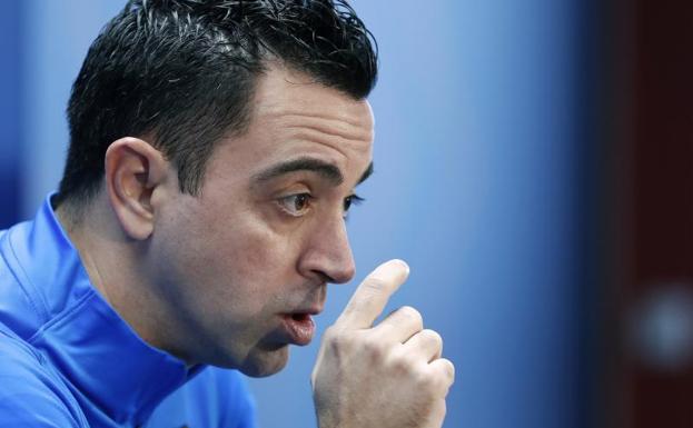 Ultimátum de Xavi a Dembélé: «O renueva o se va»