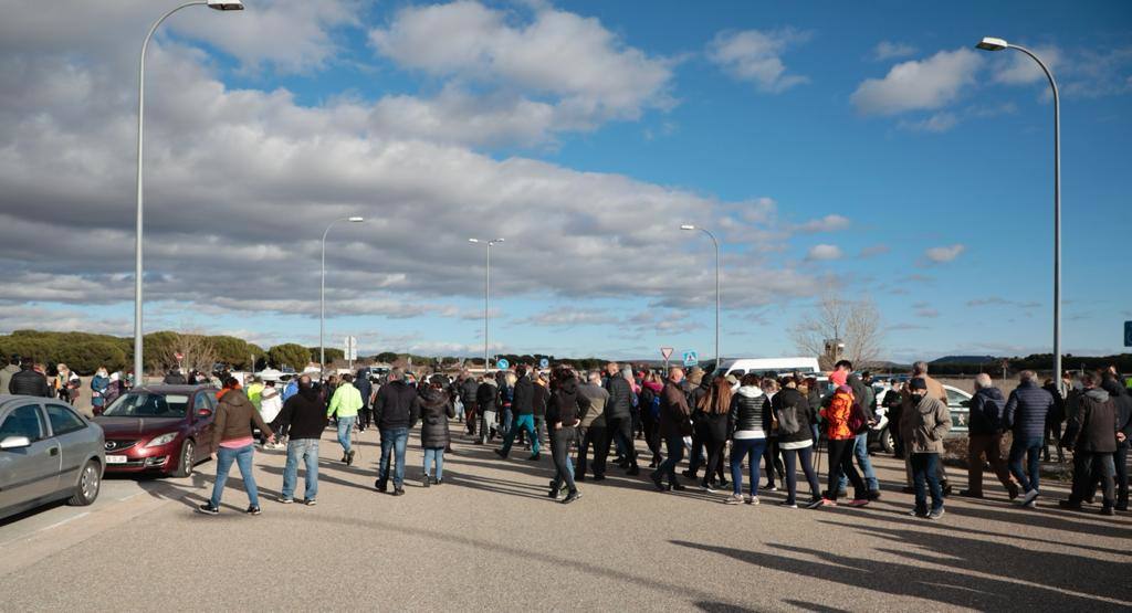 Los vecinos de Traspinedo buscan a la desaparecida Esther López de la Rosa (1/2)