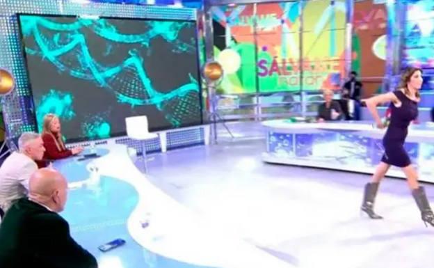Paz Padilla abandona 'Sálvame', en pleno directo, tras enfrentarse a Belén Esteban