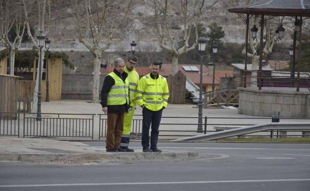 El alcalde de El Espinar interviene las vacaciones del personal para garantizar los servicios