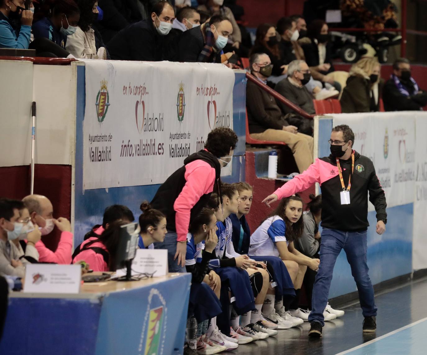 Caja Rural Aula 35-27 Granollers