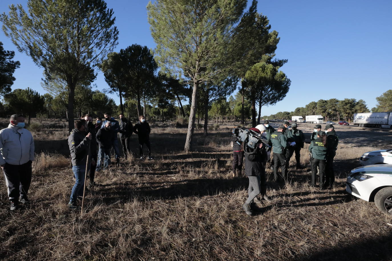Multitudinaria batida en Traspinedo (Valladolid) para intentar hallar algún rastro de Esther López