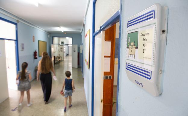 Uno de cada diez docentes, positivo por covid en la región