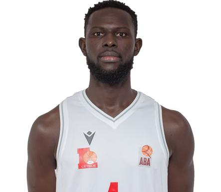 El Aquimisa Carbajosa Empresarial se refuerza con el pívot senegalés Sidy Djitte y da salida a Sustic