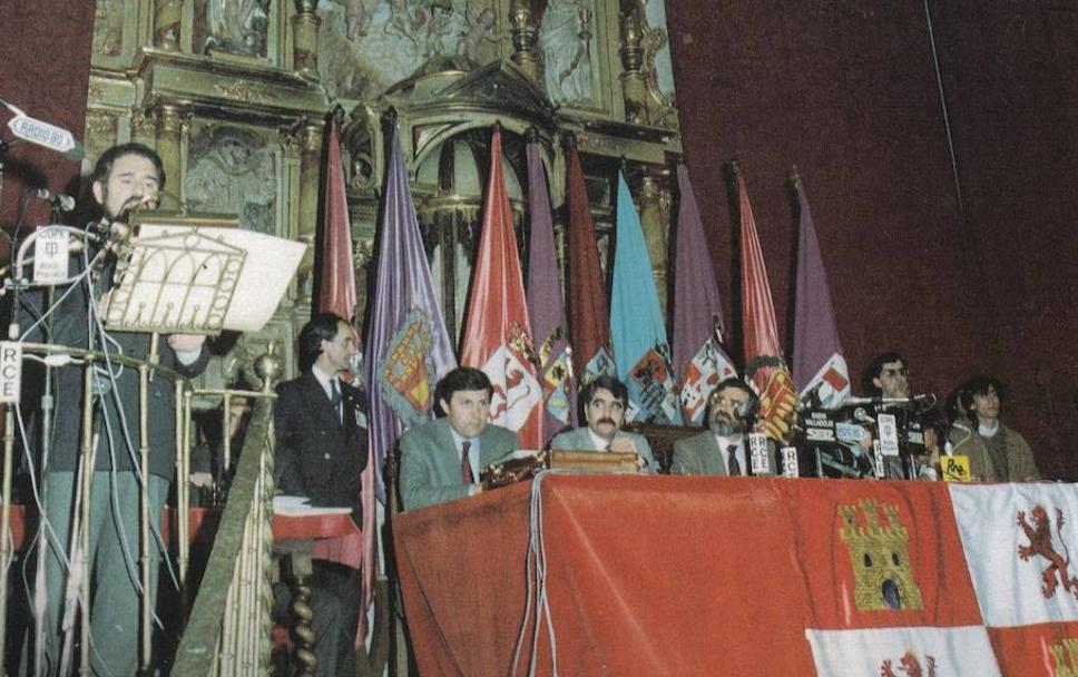 1983: la autonomía se estrena con Gobierno socialista