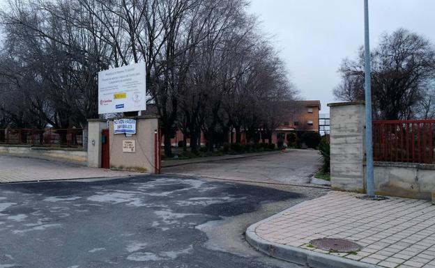 La residencia El Alamillo, en Cuéllar, controla el brote de covid y abre a las visitas de familiares