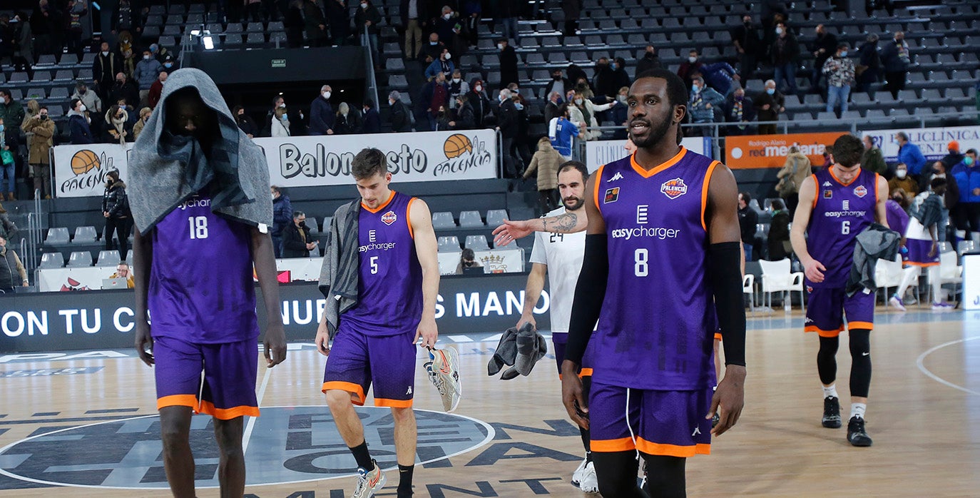 El EasyCharger necesita '3-En-Uno' en su vuelta al Pabellón de Palencia