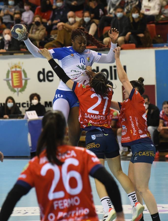 El Caja Rural Aula estará en la fase final de la Copa de la Reina tras vencer al Porriño 30-22