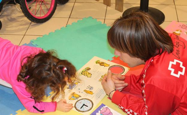 Cruz Roja lleva juguetes a 357 niños segovianos en situación de vulnerabilidad