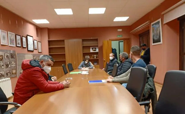Javier Arias será el nuevo alcalde de Linares de Riofrío en sustitución de Ignacio Polo