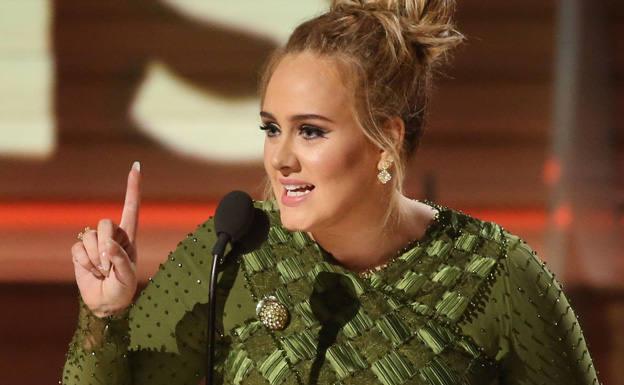 Adele suspende su gira 'Weekends with Adele' por problemas con su novio