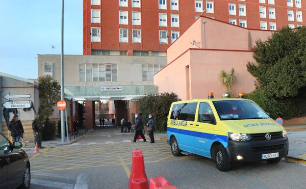 Seis fallecidos en un solo día en el hospital enturbian el rápido descenso de la sexta ola