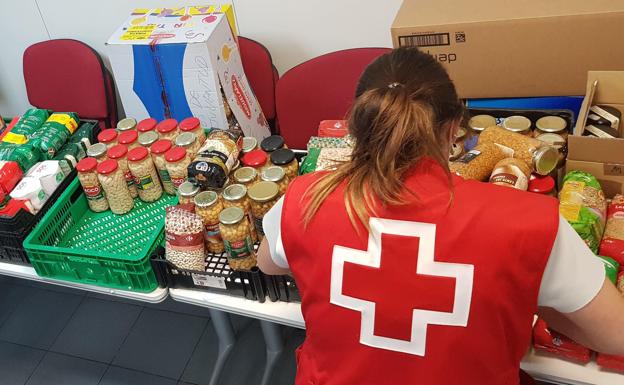 Medina aumenta entre 25 y 75 euros los vales de alimentación a familias en riesgo de exclusión