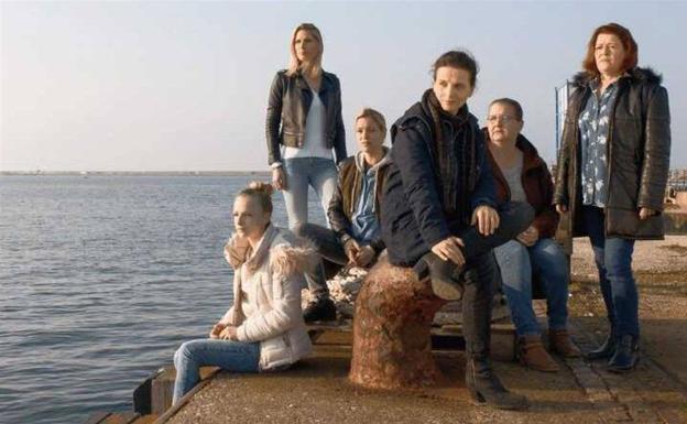 Retrato de la amistad en 'En un muelle de Normandía