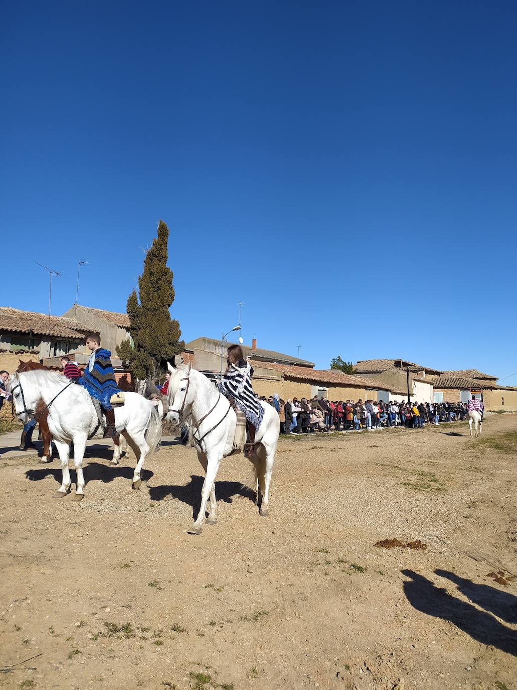 Fotos: Carrera De Cintas A Caballo De Villagarcía De Campos Y ...