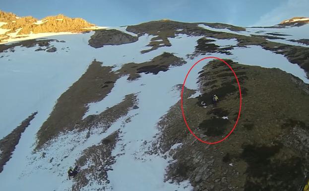 Auxilian en León a un montañero de 27 años herido tras sufrir una caída