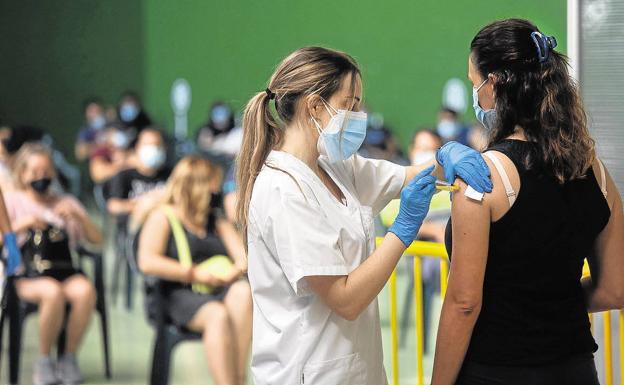 Los nuevos contagios suben a 529, pero sin fallecidos por covid en el hospital de Salamanca