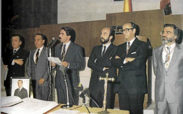 35 años de 'reinado' del Partido Popular en Castilla y León