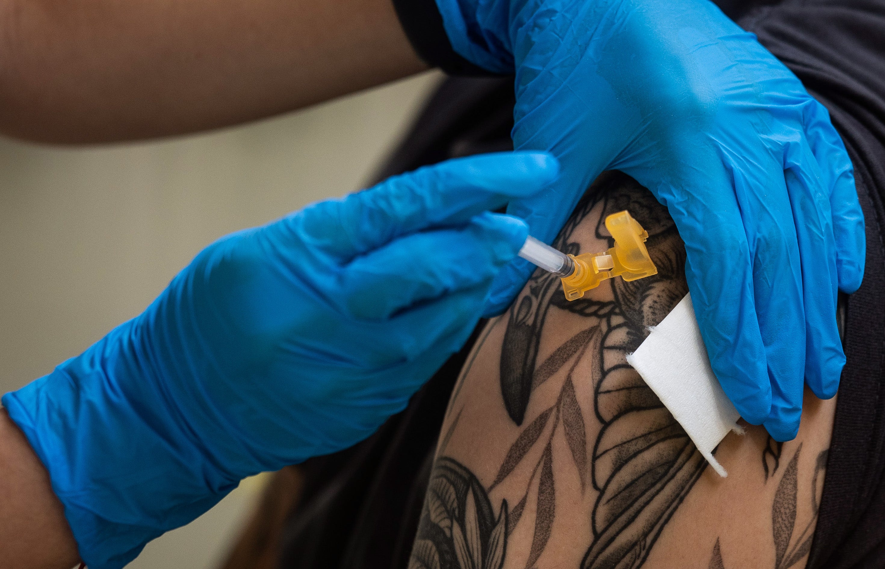 Los contagios por covid se estabilizan pero mueren 16 personas