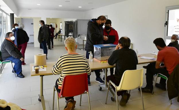 Vox irrumpe en Segovia como tercera fuerza y se impone en siete municipios