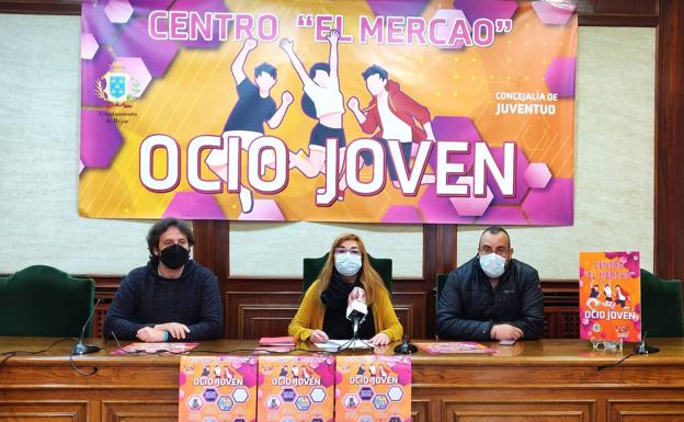 Se inician talleres para jóvenes en el Centro 'El Mercao' de Béjar