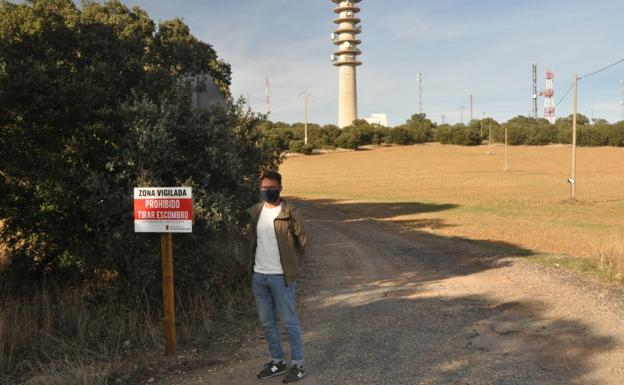 Carrascal continúa con la recogida de residuos en los caminos del término municipal y aledaños