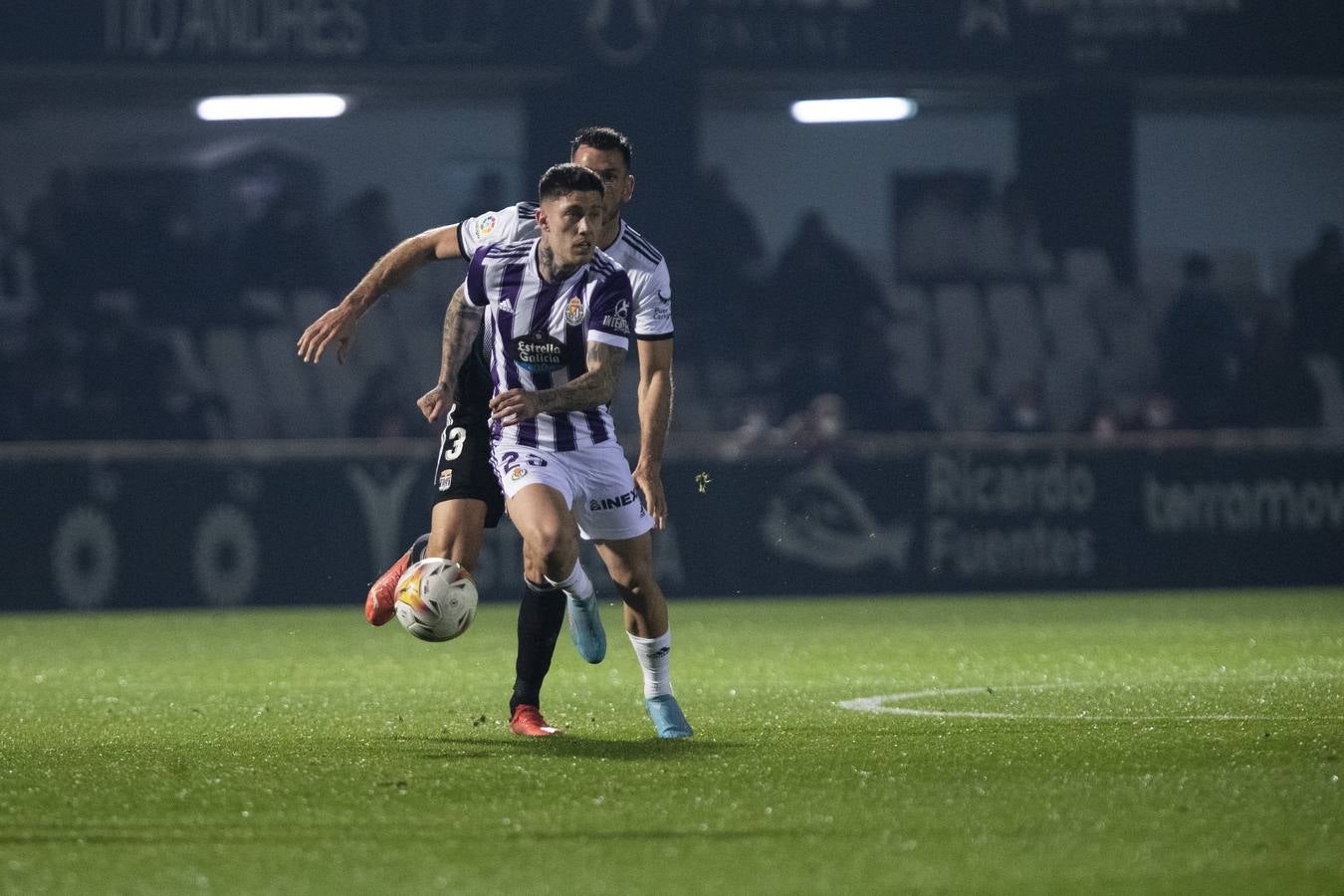 El Real Valladolid sufre pero vence al Cartagena (2-3)