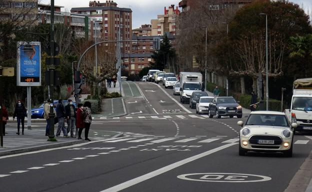 Valladolid amplía un 100% la zona prohibida para coches contaminantes a partir de 2023