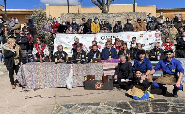 Guijuelo disfruta del tercer acto de las Jornadas de Matanza con sus matanceros de honor