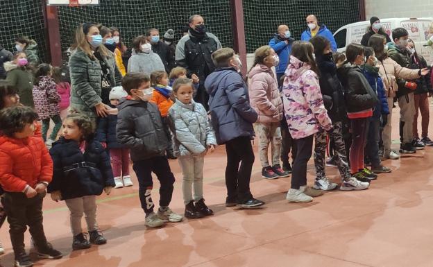 Talleres lúdicos y formativos para los jóvenes de Carrascal de Barregas gracias al programa 'Jóvenes activos'