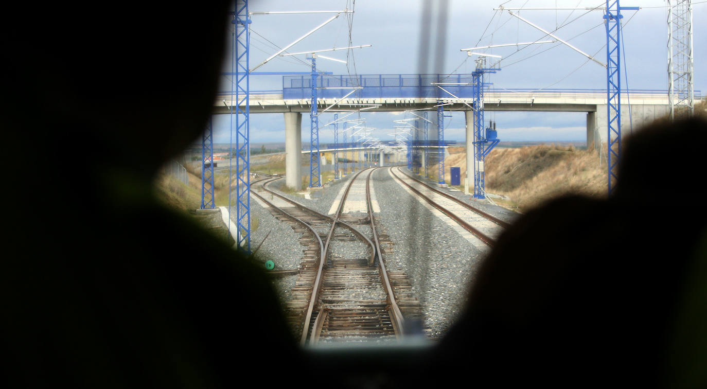 Adif adjudica por 705.000 euros la redacción del proyecto de construcción del 'bypass' de Olmedo