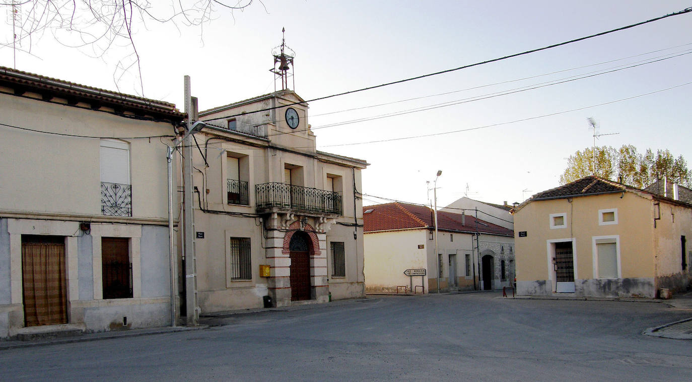 Asaltan de madrugada varias propiedades en Frumales