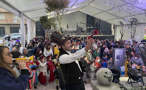 Guijuelo celebra la trompetada carnavalesca