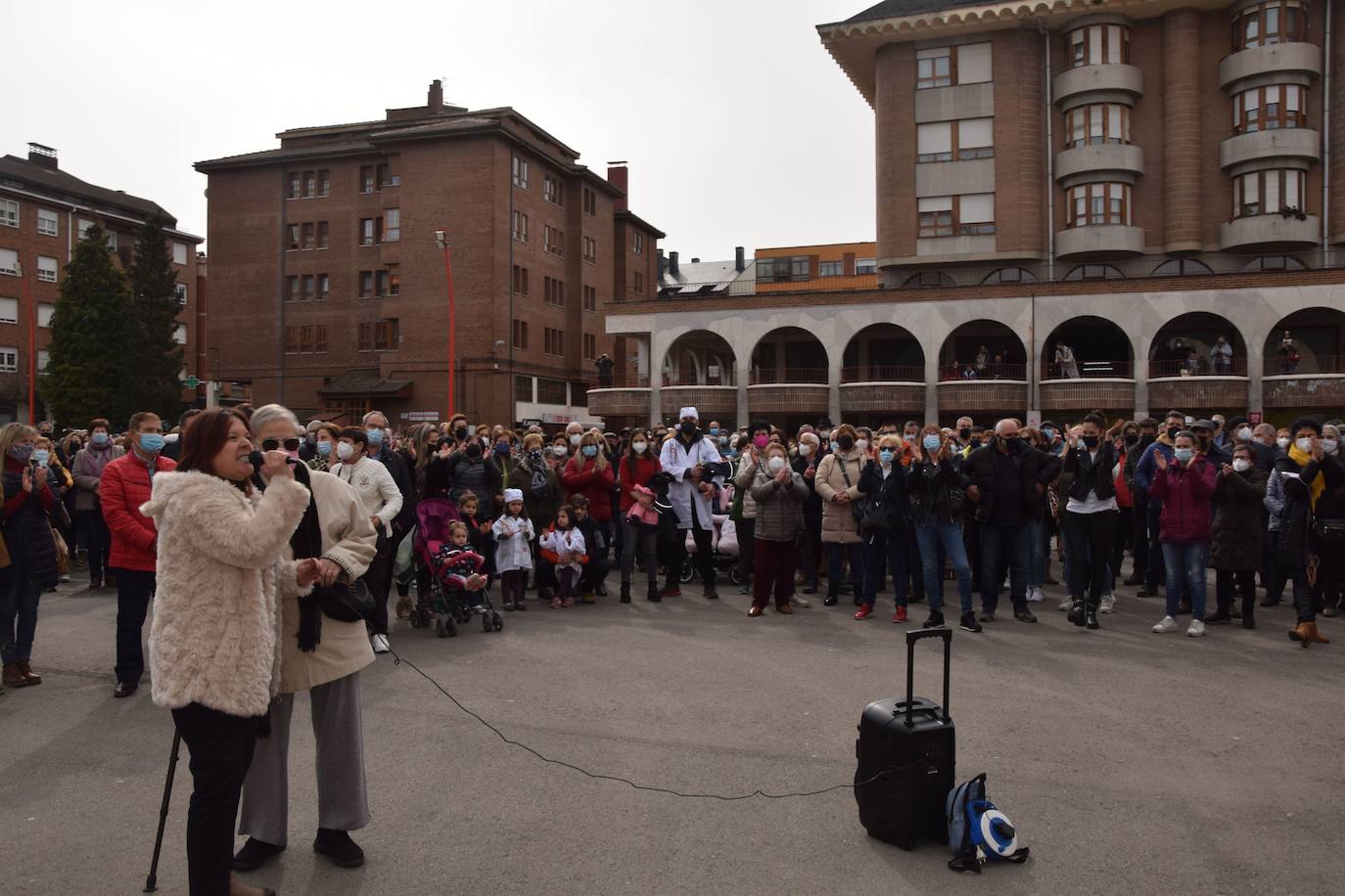 Guardo se manifiesta para pedir más médicos y sanitarios