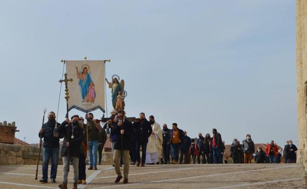 La Cofradía del Ángel de Cigales celebra su día grande