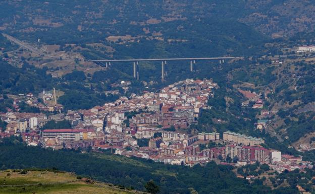 Absueltos dos hosteleros de estafar a un empresario del sector cárnico en Béjar