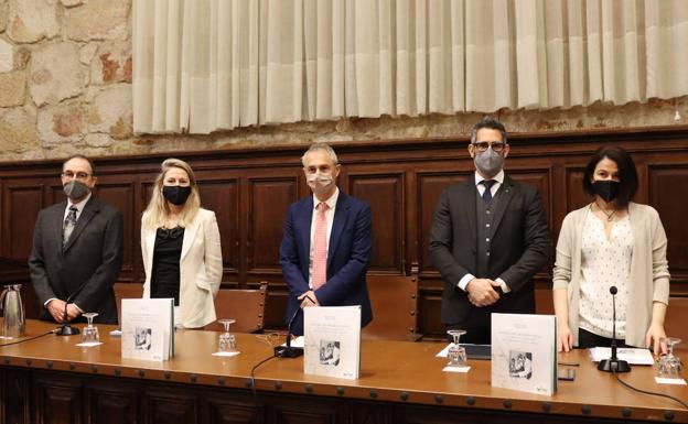 La Usal impulsa una publicación que se adentra en la historia del uranio en España