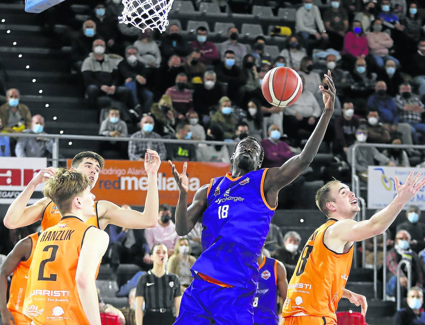 La garra en el Palencia Baloncesto minimiza las ausencias