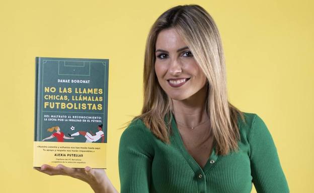 Danae Boronat presenta mañana su libro 'No las llames chicas, llámalas futbolistas' en El Corte Inglés de Salamanca
